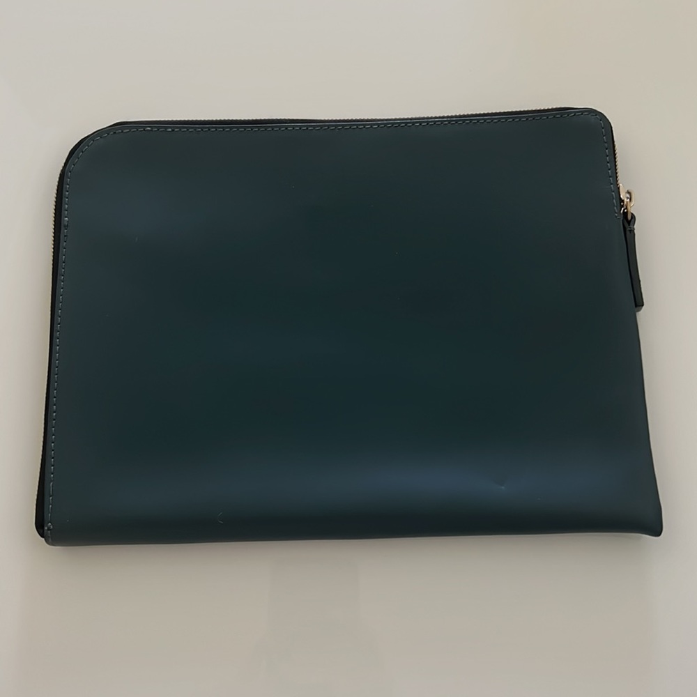 Document Holder - image 3